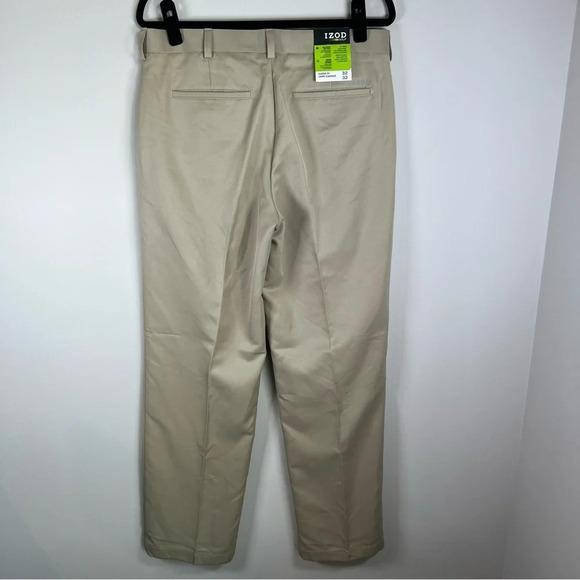 Izod Mens Golf Pants Khaki Beige Classic Fit Flat Front Chino Business 32x32 NWT - Picture 6 of 11